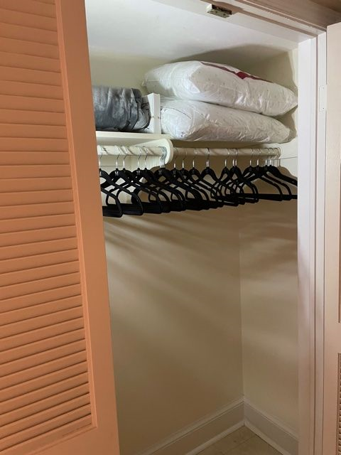 Lightfilled, fully furnished basement unit on Capitol Hill - Photo 5