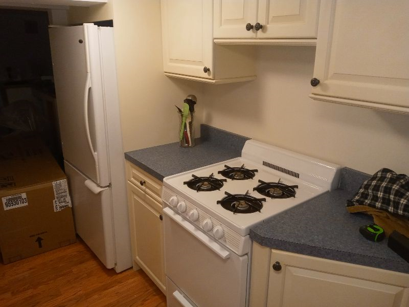 Studio Basement Apartment - Photo 2
