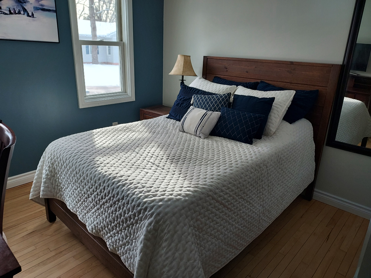 Studio Basement Apartment - Photo 2