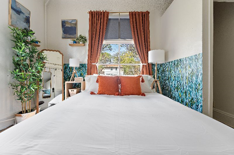 Grand Suite at Blue Lagoon Inn