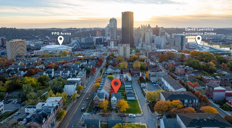 Comfortable, Overlooks Downtown