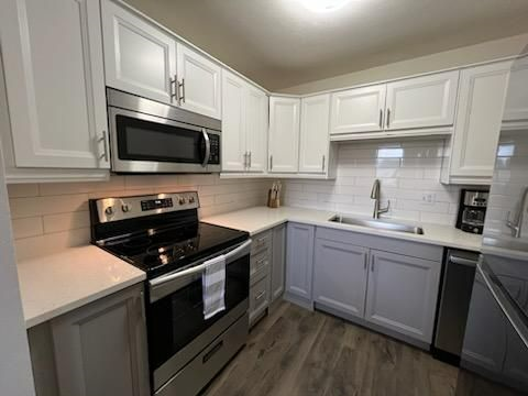 Newly Renovated Parkway Oasis Unit 1