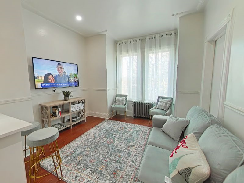 1 bedroom apartment with patio - Photo 6