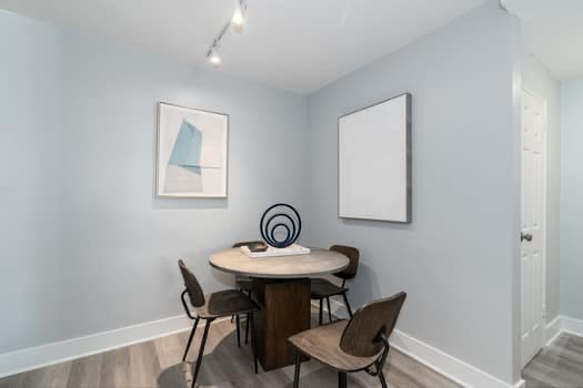 Gorgeous Studio- Close to all! - Photo 7