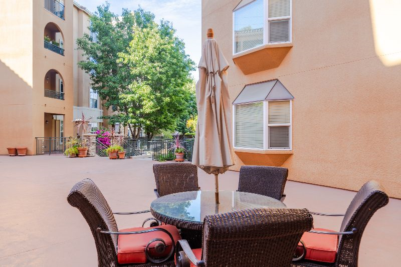Stunning 2BR Condo in San Jose with Luxurious Amenities Near, Santa Clara Valley Medical Center - Photo 5