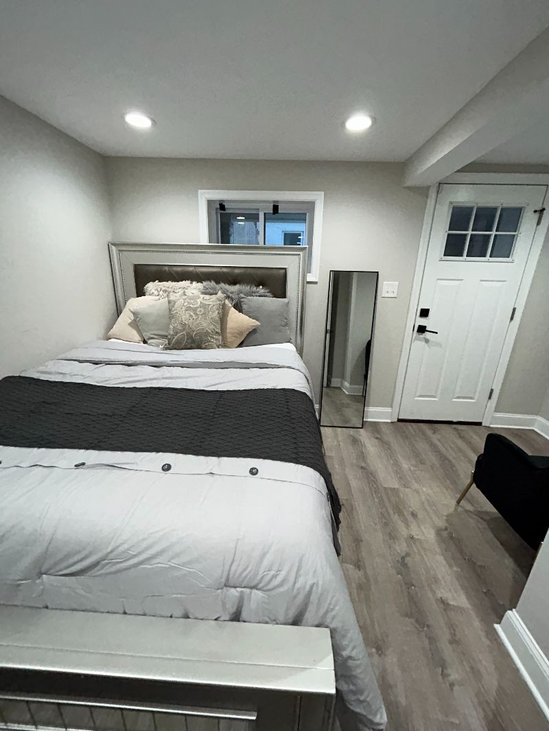 Beautiful and Modern basement APT  heart of DC w/ Great amenities - Photo 7