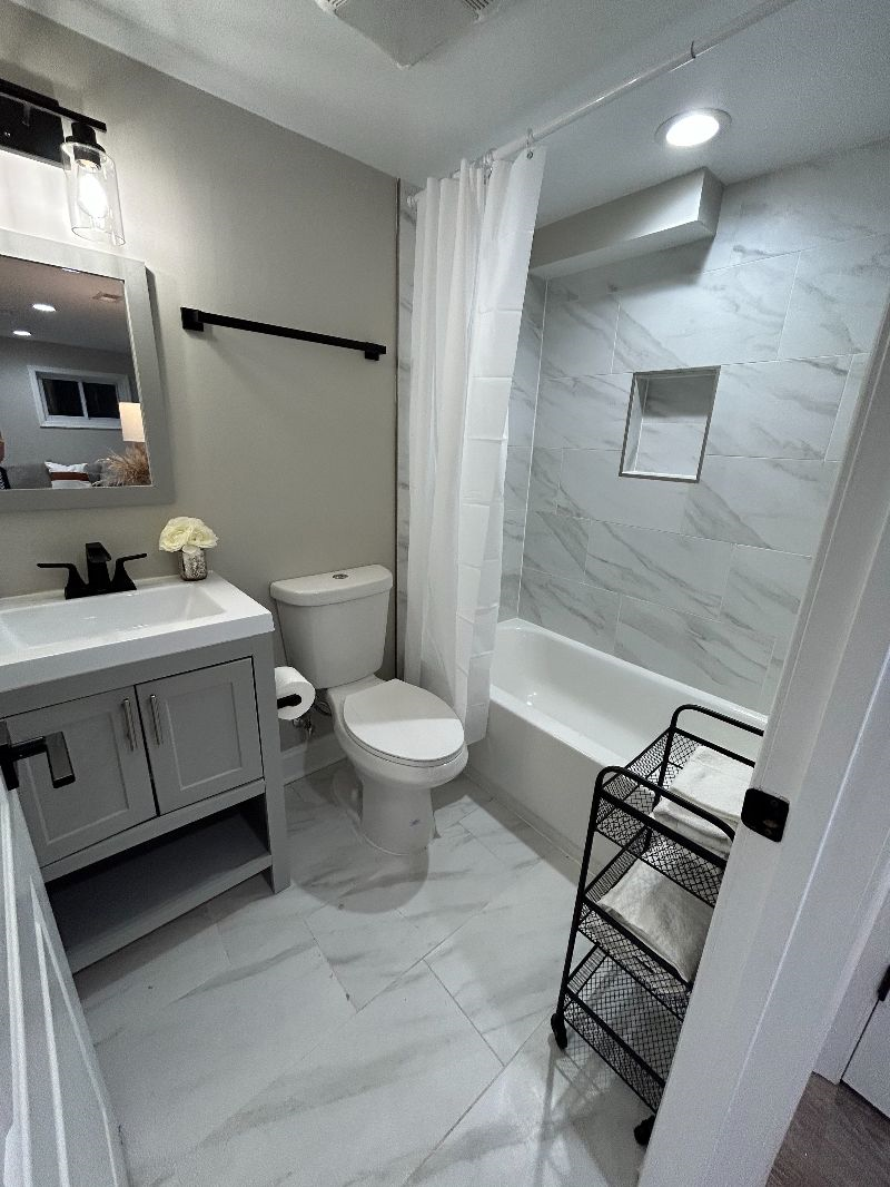 Beautiful and Modern basement APT  heart of DC w/ Great amenities - Photo 10