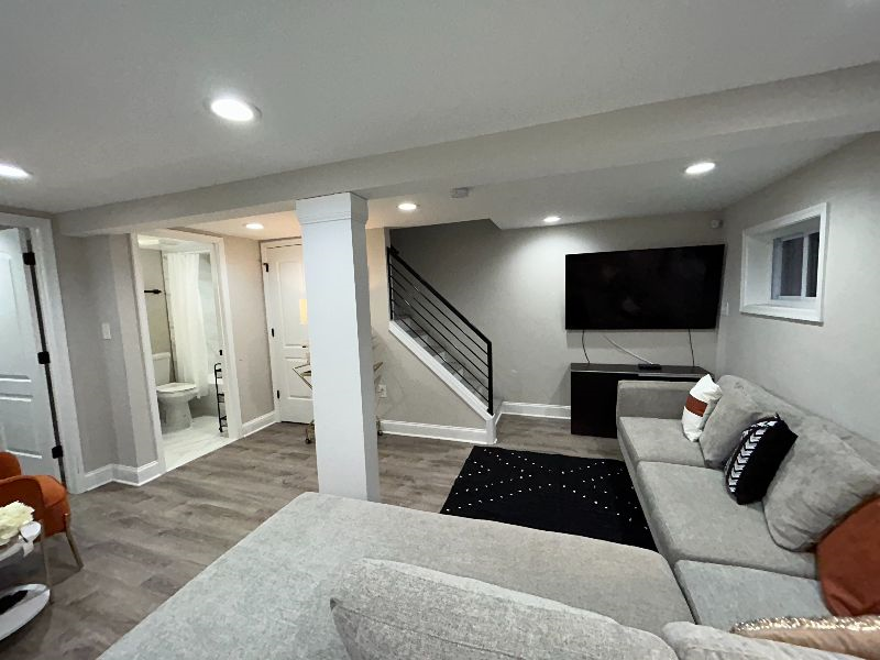 Beautiful and Modern basement APT  heart of DC w/ Great amenities - Photo 4