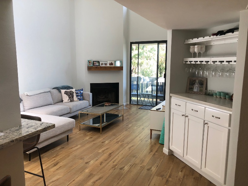 2BD/2BA w/bonus loft near beach, has pool and pickleball - Photo 1