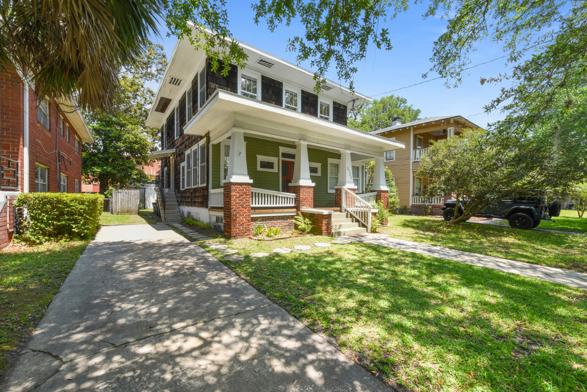 Av 9/1, Driveway Parking, King Beds, Very Walkable