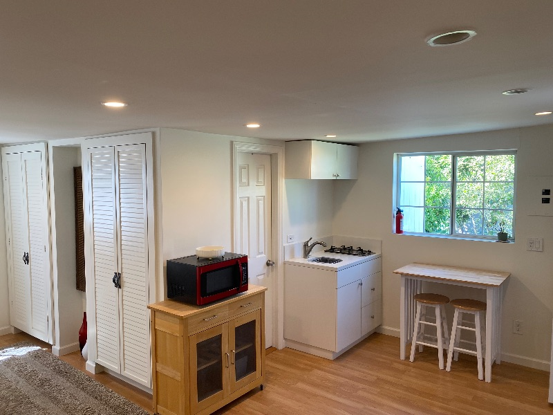 Cute furnished studio - Photo 5