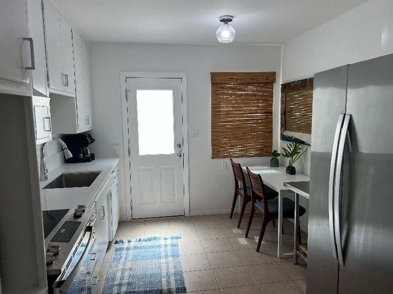 Point Loma / Ocean Beach Community 2 Bedroom 1 Bath Unit - Photo 5
