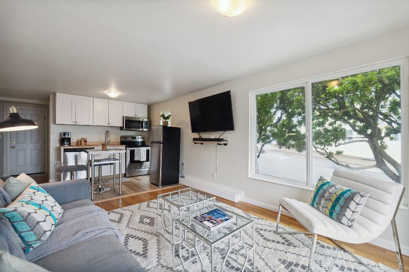 Bright Modern Hideaway w/ Ocean Views - Photo 2