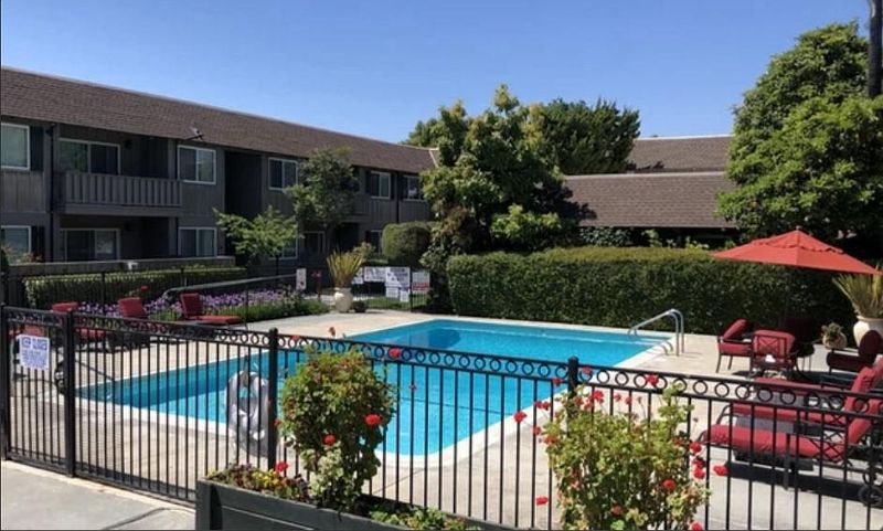 One Bedroom Available 8/22/2025