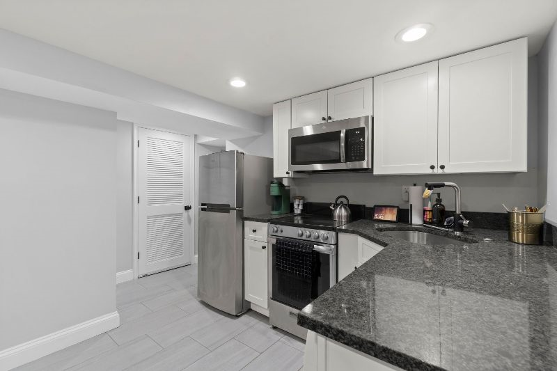 DC Urban Villa At Girard 1br | 1ba & Sleeper Sofa - Photo 5