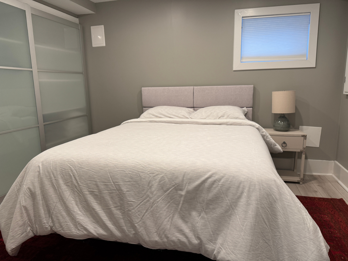 Discover modern living in this newly renovated separated unit in a row home situated in an exception - Photo 7