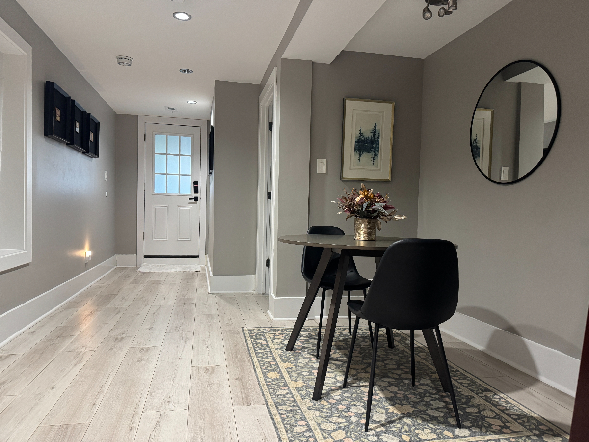 Discover modern living in this newly renovated separated unit in a row home situated in an exception - Photo 4