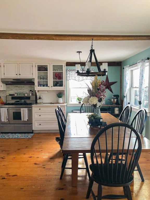Fully furnished, beautifully renovated Farmhouse 3 miles from Cooperstown. - Photo 5