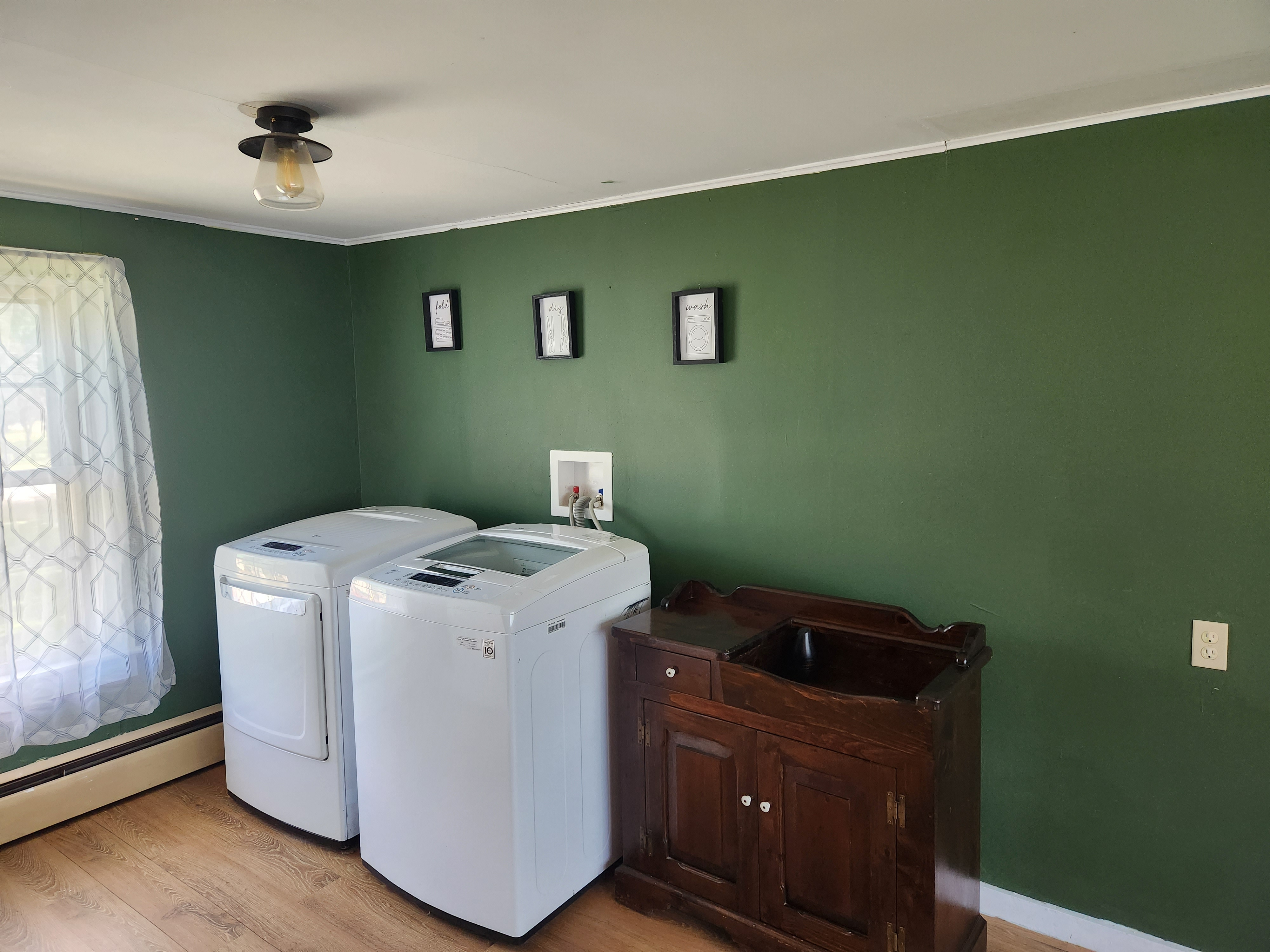 2 Bed, 1 bath - pets possible, Windsor, VT - Photo 8