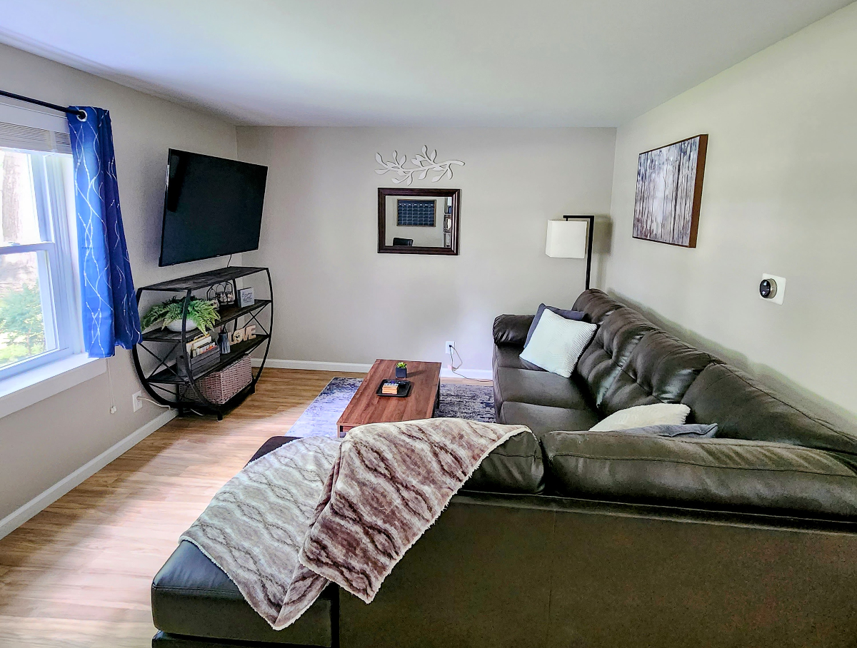 Modern 2/1 Home, Walk To Beach! - Photo 2