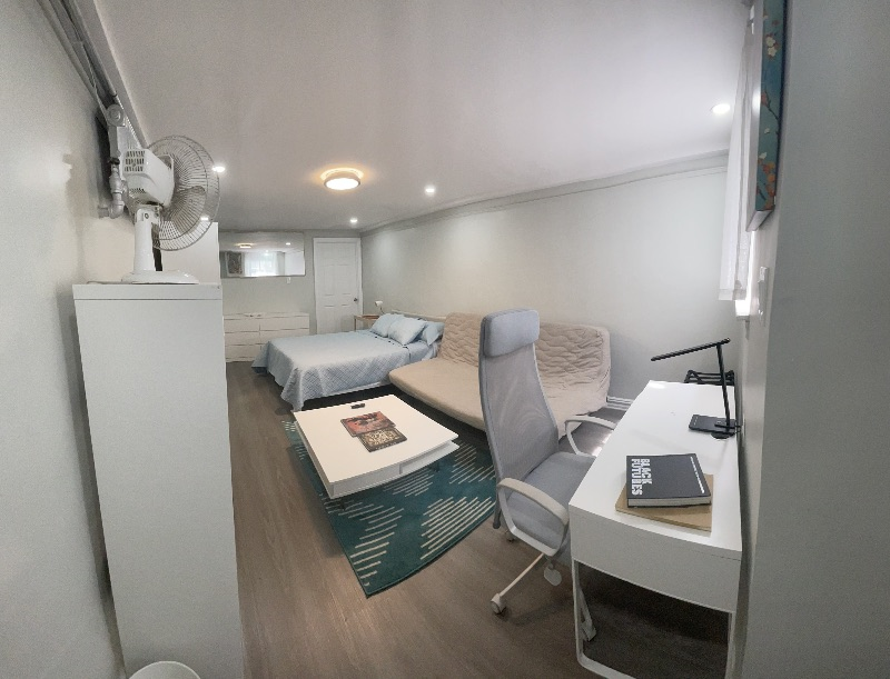 Cozy Flatbush Flats! 1-Bedroom Garden Apartment with Washer/Dryer, Dishwasher, Onsite Parking - Photo 10