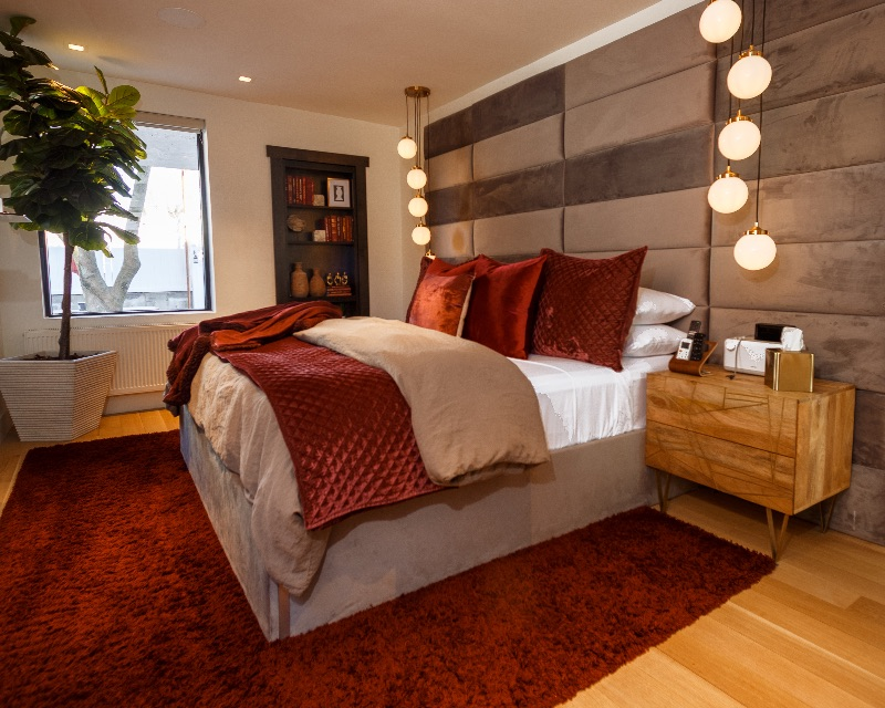 Luxury Living in Stylish BK Gem - Photo 11