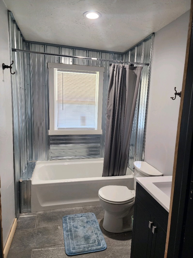 Fully remodeled 2BED 1 BA House - Photo 3