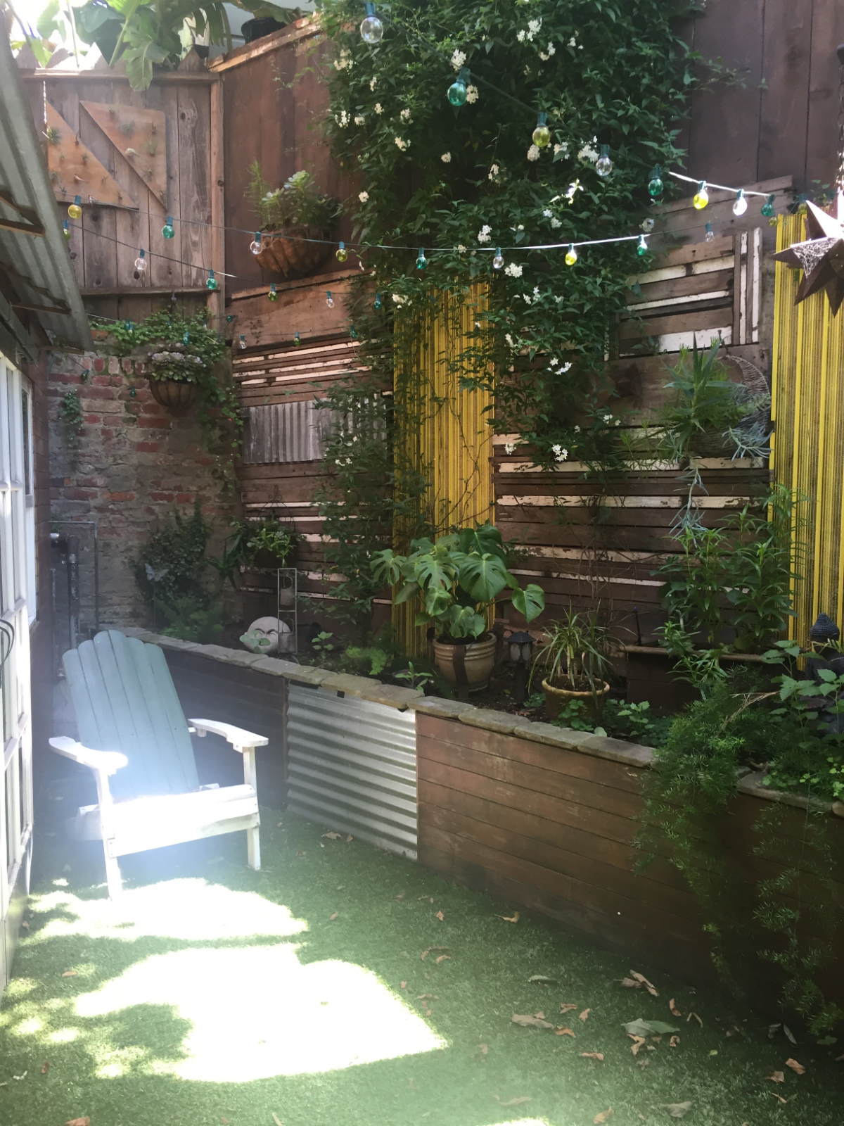 Garden unit in Russian Hill - Photo 1