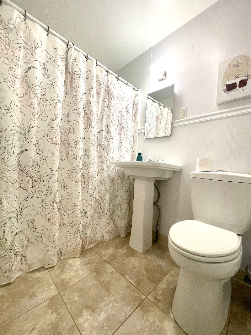 Apartment & Private garage - Photo 8