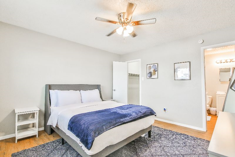 Close to Covenant and UMC Hospitals- One Bed/One Bath-Fully Furnished-All bills paid - Photo 7