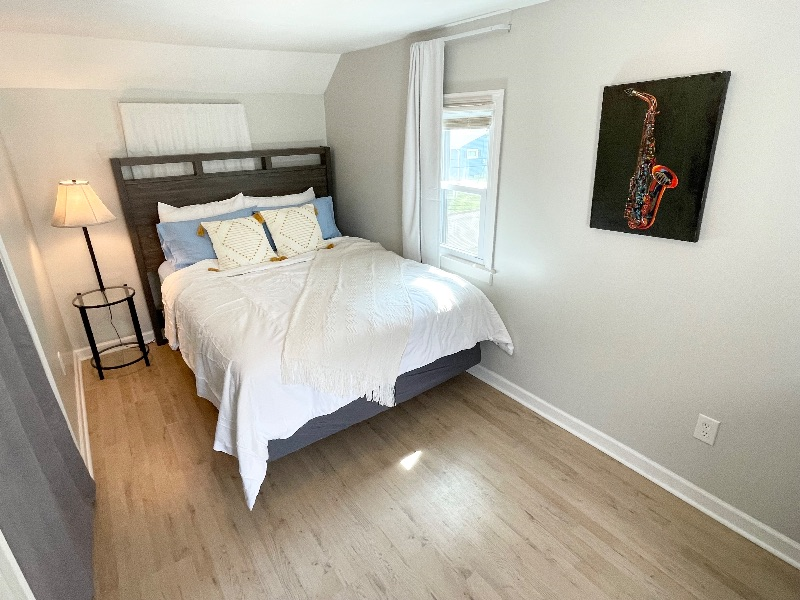 Cozy & Suburban -Entire House- East Rochester (Penfield/Fairport Border) - Photo 10