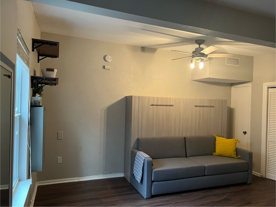 Private studio with cowboy pool oasis - Photo 4