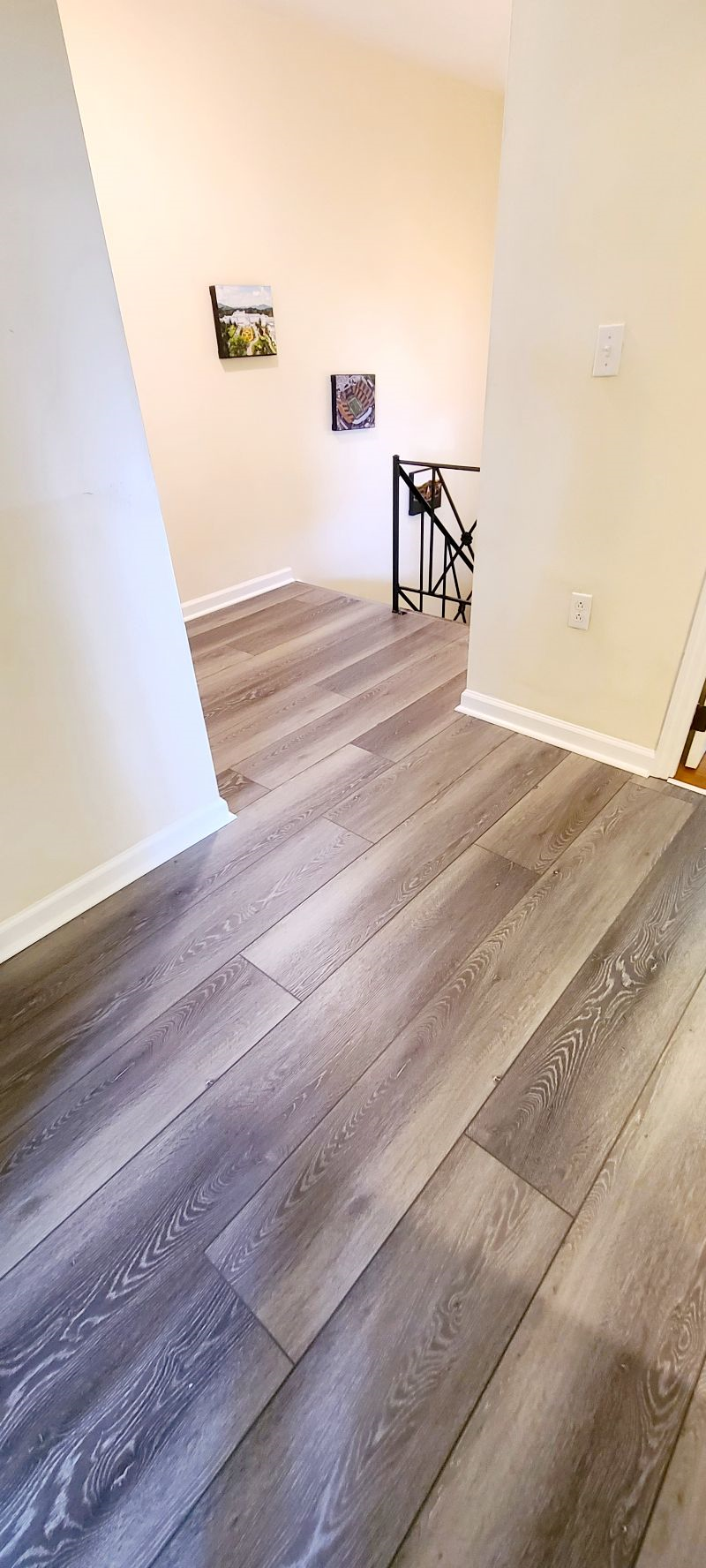 5 Min to Hospitals | Suncrest Furnished Townhome - Photo 11