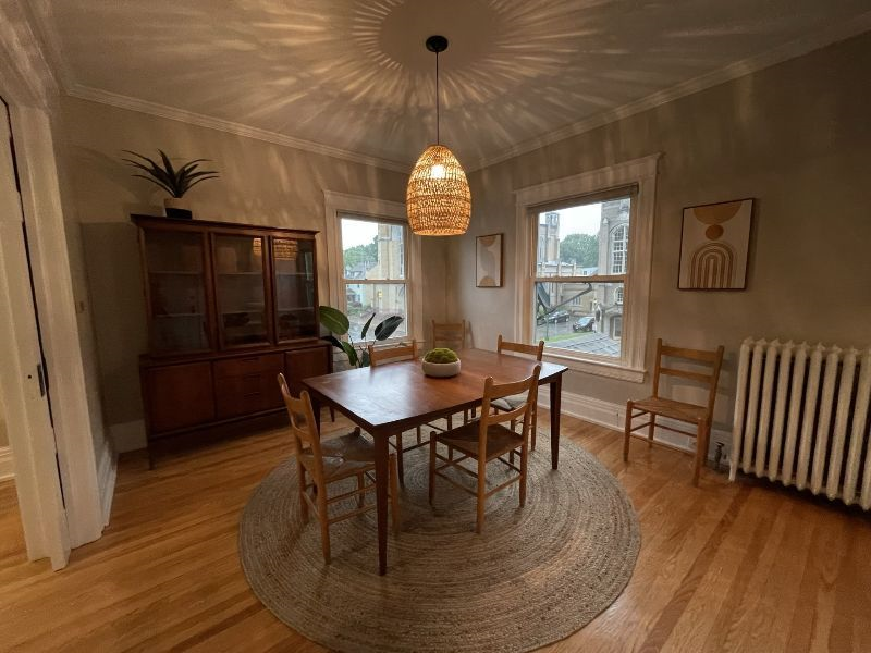 Modern and Stylish Three-Bedroom Apartment in Convenient Rochester Location! - Photo 4