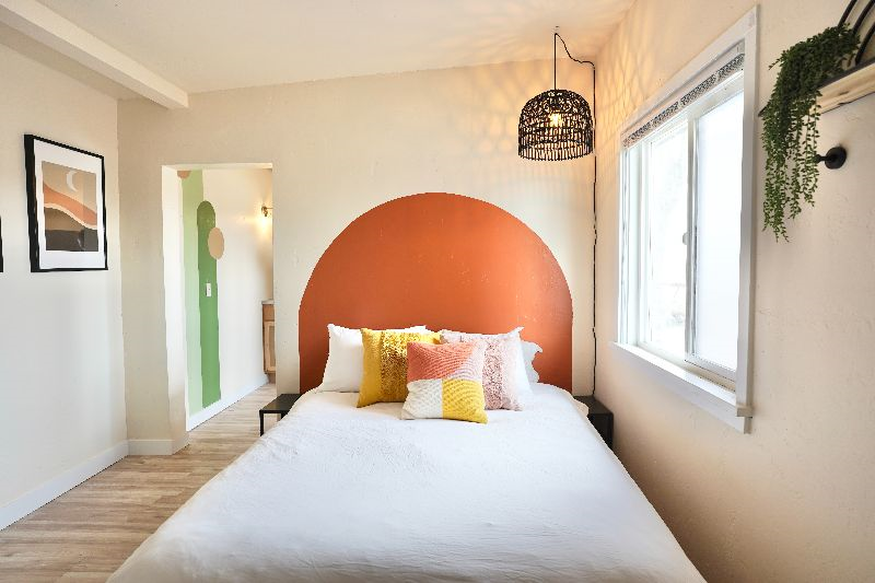 Desert Sunrise Room - Photo 2