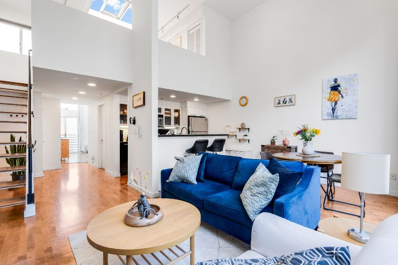 Escape to this Centrally located Home in the Heart of San Francisco - Unwind in this Beautifully Appointed 2-Bedroom Condo - Photo 2