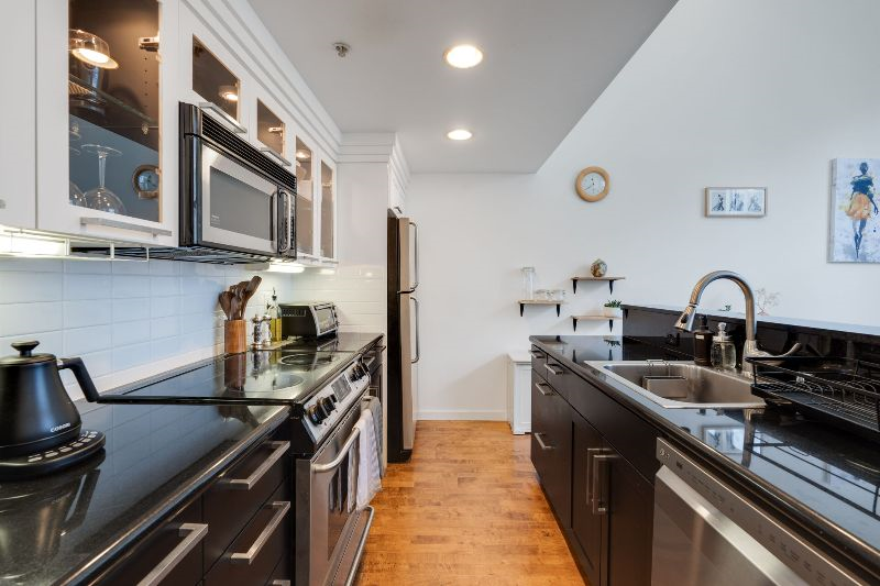Escape to this Centrally located Home in the Heart of San Francisco - Unwind in this Beautifully Appointed 2-Bedroom Condo - Photo 6