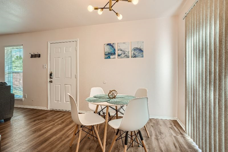 Fast Wi-Fi, Freshly renovated, Pet Friendly, 5min Domain,Dell,Tech Ridge,Apple,15min Downtown,Tesla - Photo 10