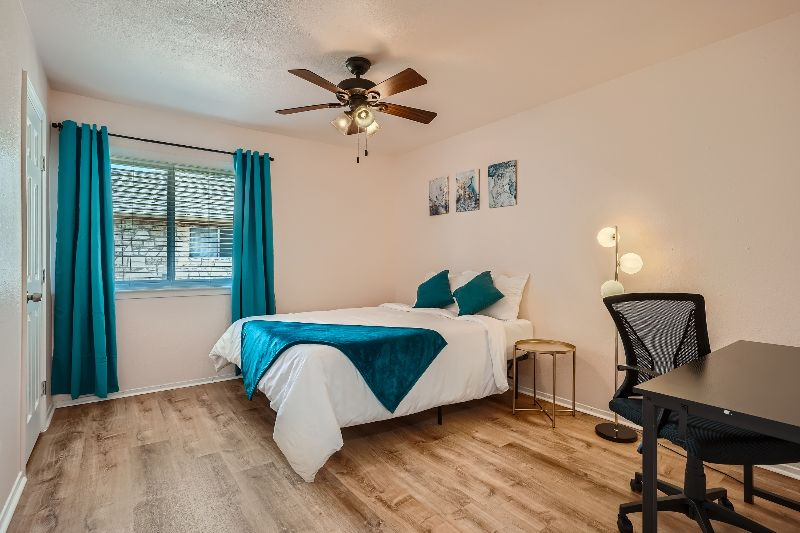 Fast Wi-Fi, Freshly renovated, Pet Friendly, 5min Domain,Dell,Tech Ridge,Apple,15min Downtown,Tesla - Photo 3