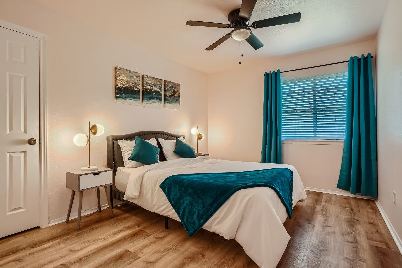 Fast Wi-Fi, Freshly renovated, Pet Friendly, 5min Domain,Dell,Tech Ridge,Apple,15min Downtown,Tesla - Photo 2