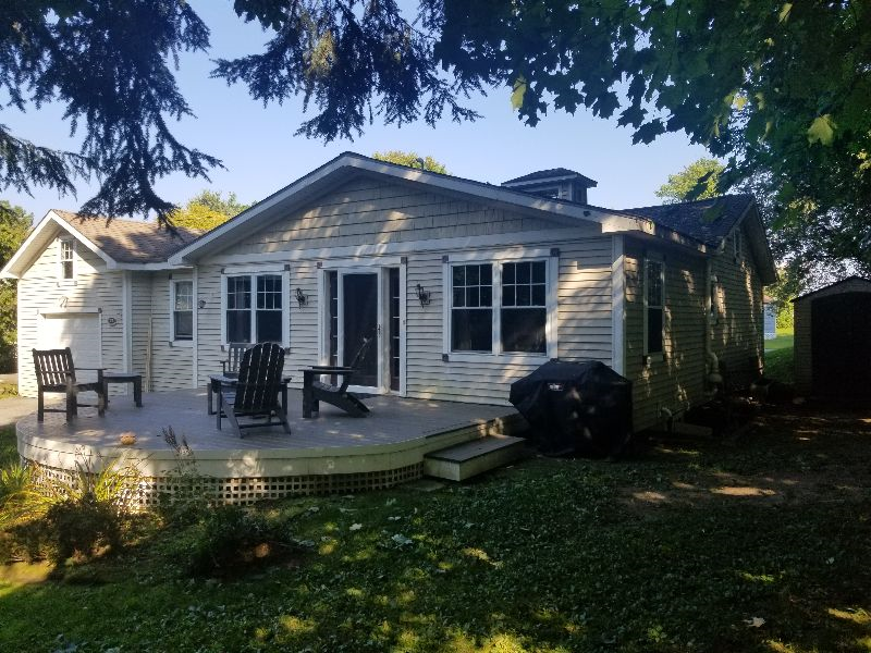 Lake Champlain Gem | 3BR/2BA Home Near Burlington & Causeway - Photo 2