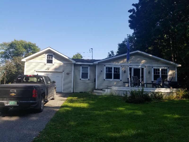 Lake Champlain Gem | 3BR/2BA Home Near Burlington & Causeway - Photo 1