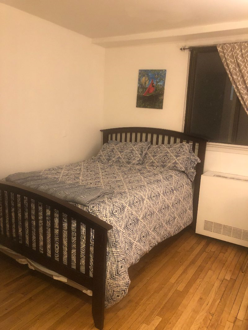 Room in the Middle of NYC  close to Mount Sinai NYU Bellevue - Photo 2