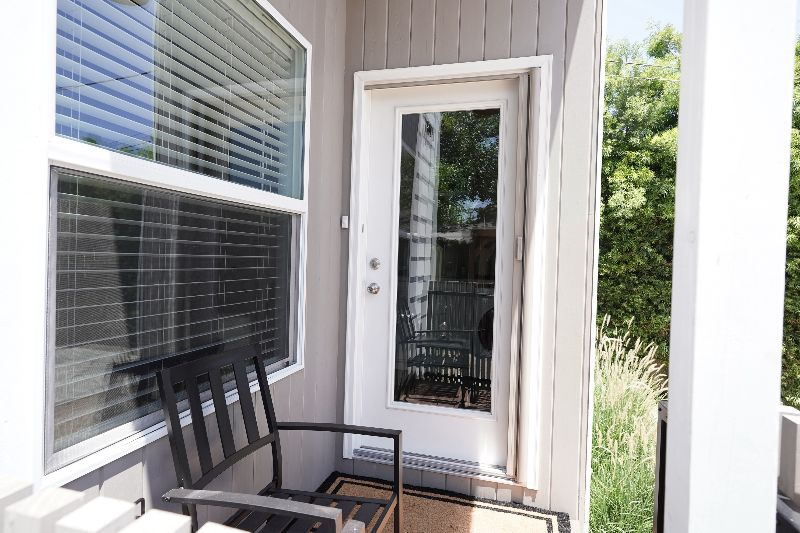 Studio Guest House Detached Move in Ready - Photo 3