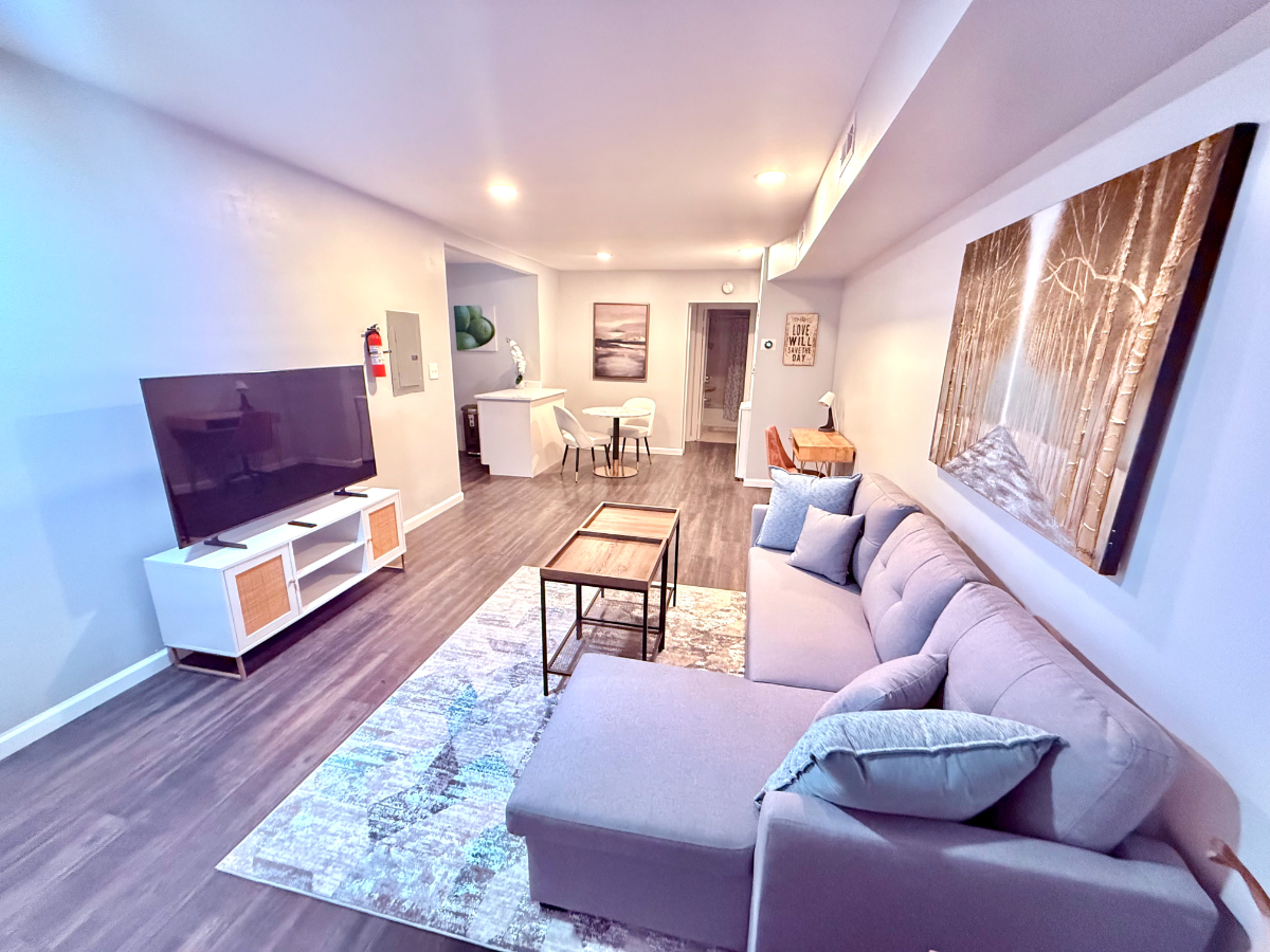 UNIT2 ALL UTILITIES INCLUDED 1 bed & 1 bath -... - Photo 2