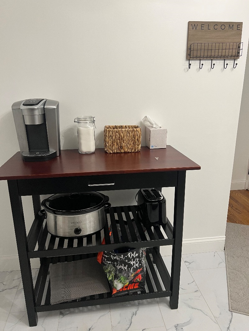 Luxury west side apartment near Hospital - Photo 3