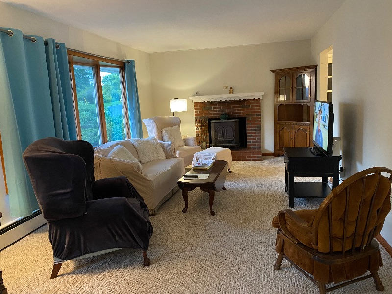 Cozy house near hospital, free parking, w/d, wifi, porch - Photo 6