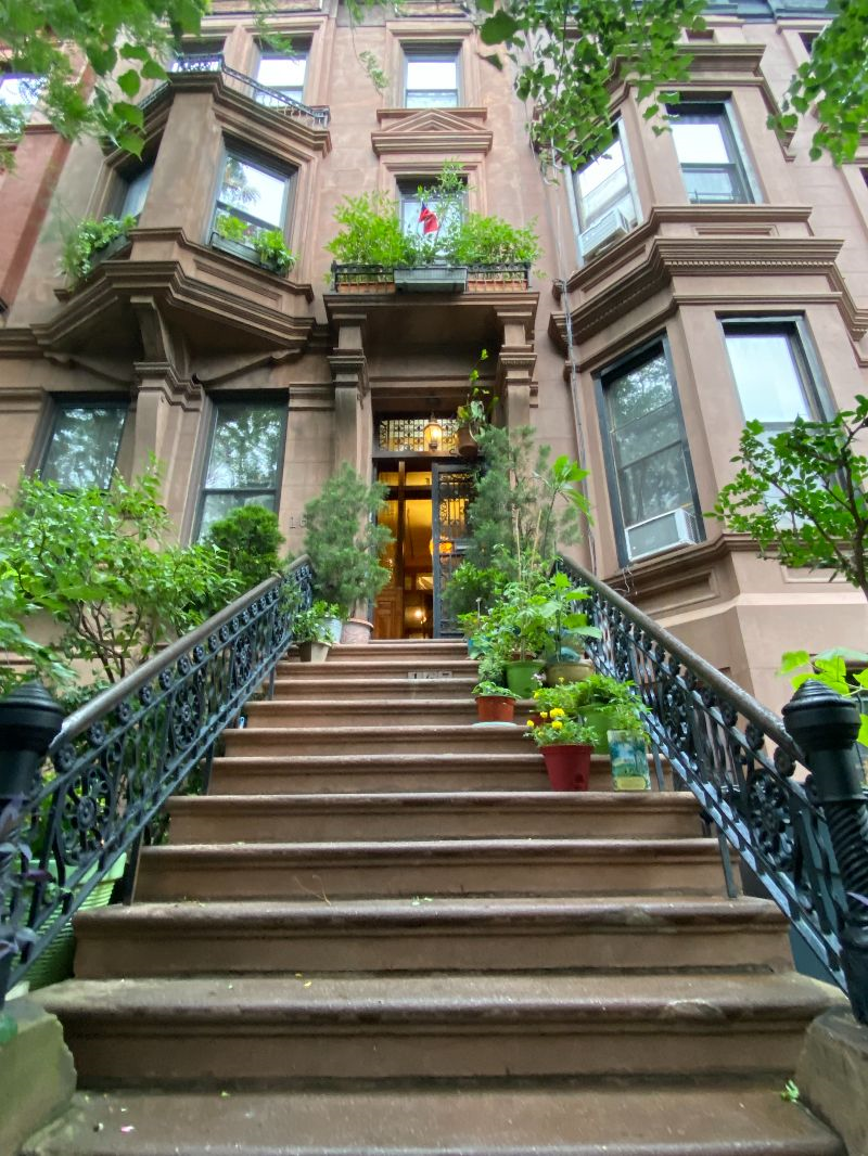 Charming And Inviting 1-Bedroom Apartment In A Historic Brooklyn ...