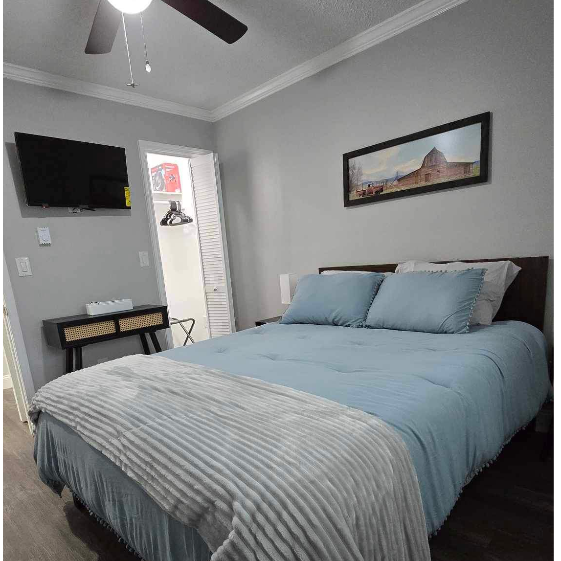 Hawks Nest Creek House - Photo 9