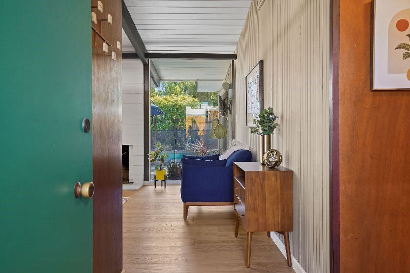 Eichler Mid Century Modern Executive Rental Near Downtown w/ POOL Dogs Welcome - Photo 2